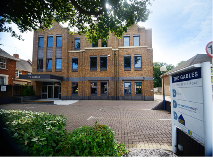 HO2 - Commercial Property Consultants