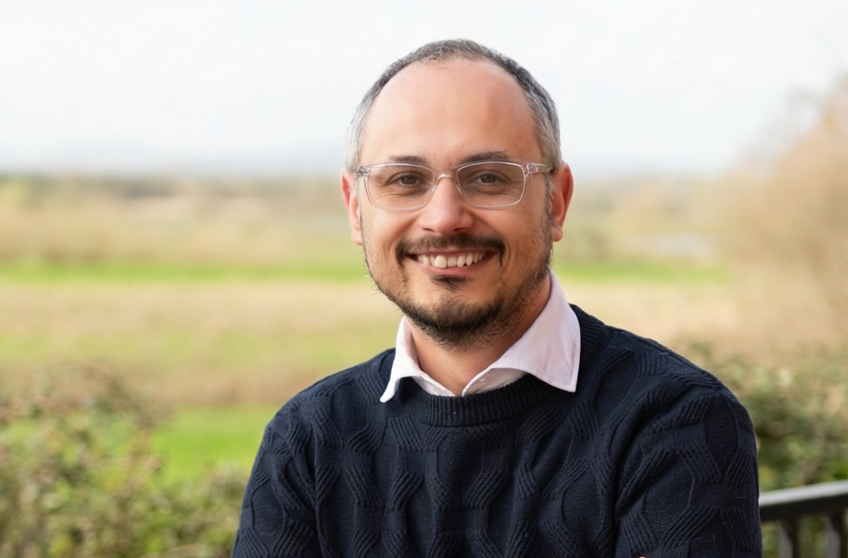 Mena Yousif - Landmark